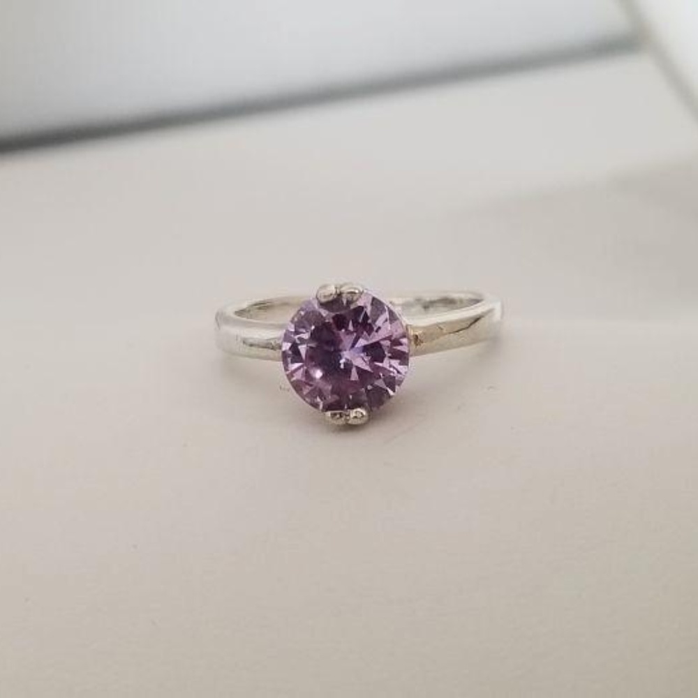 925 Silver with Purple Stone Ring - Size 7